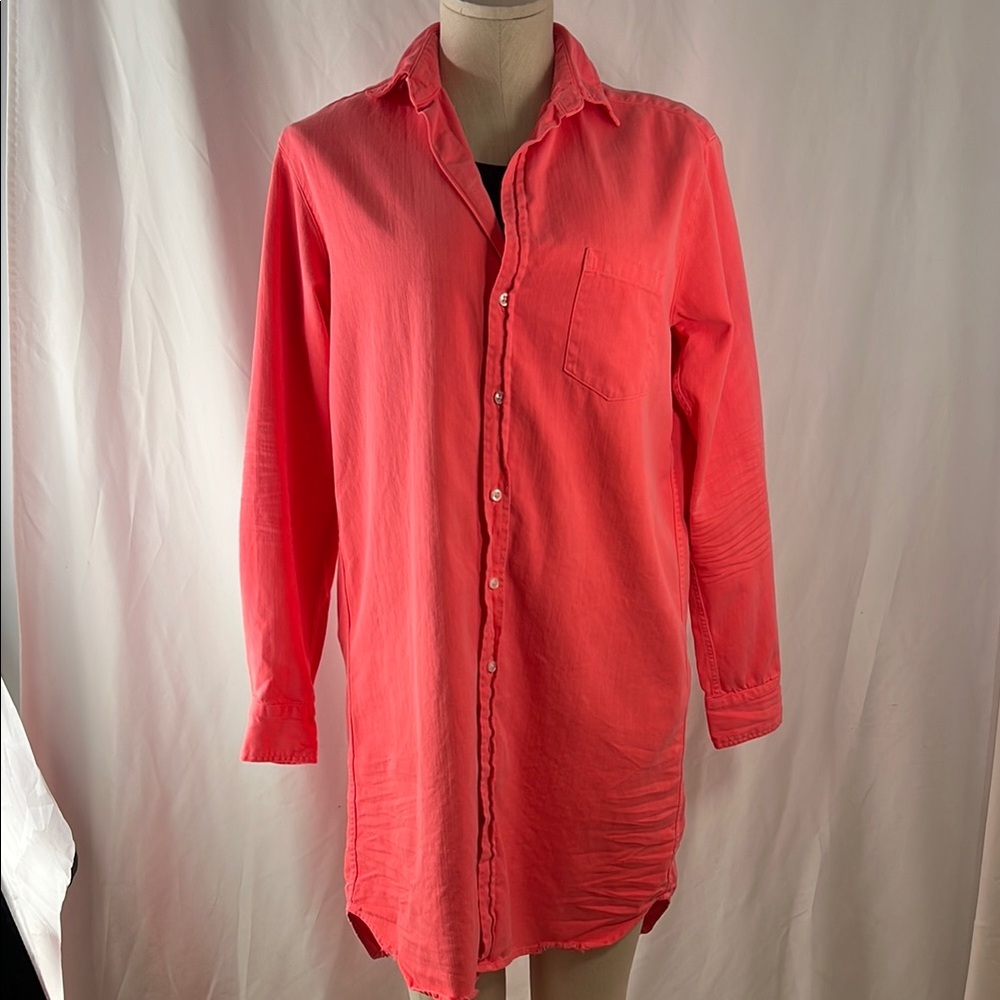 Frank & Eileen ‘ Mary ‘ pink button down